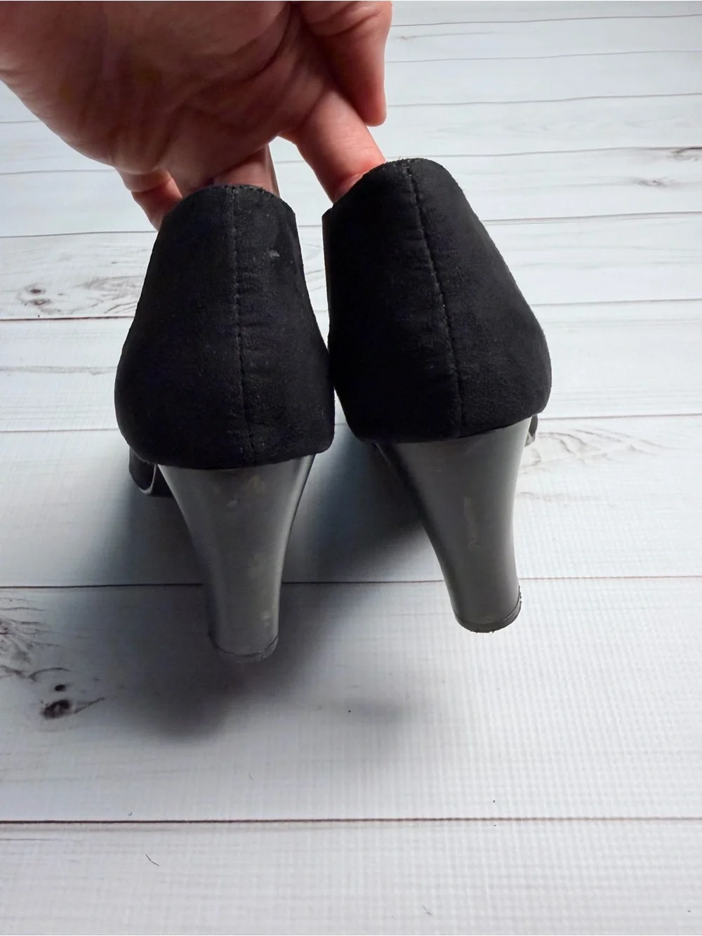 Karen Scott Black Suede Pointed High Heel Booties